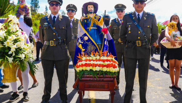 LA CONFRATERNIDAD PICAIHUEÑA 2025: UN DESFILE DE COLOR Y TRADICIÓN EN HONOR A SAN ISIDRO LABRADOR